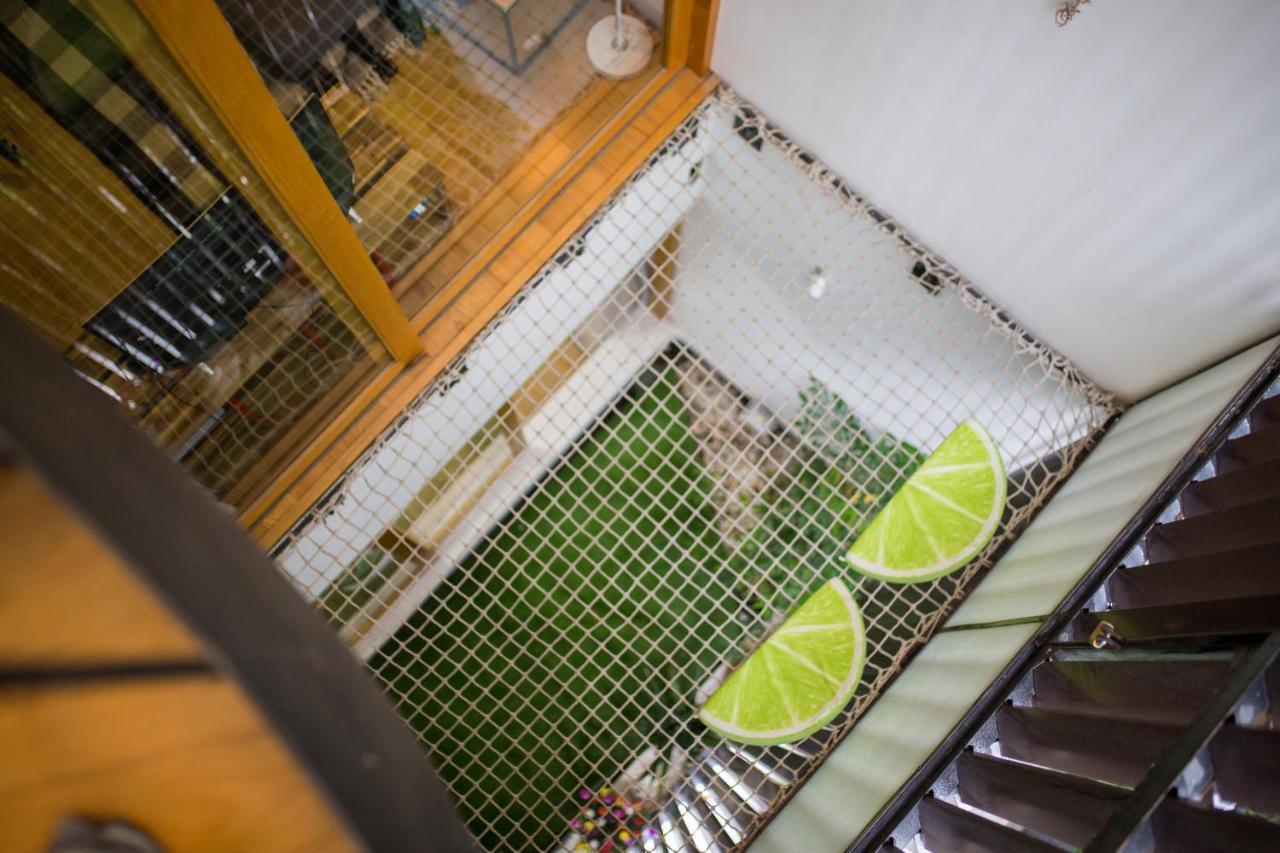 Blue Fingers Bed & Breakfast Ho Chi Minh City Exterior photo